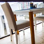 Apartamento Vista Al Mar, Piscina, Jacuzzi Lovely