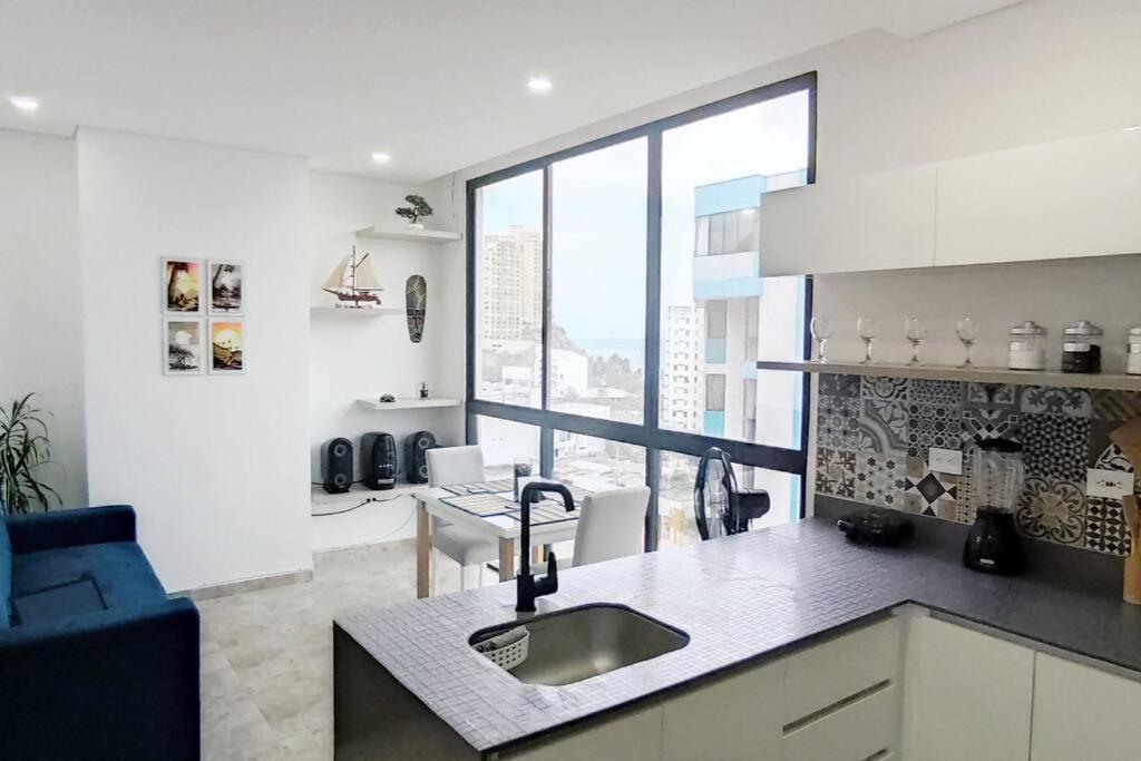 Apartment Vista Al Mar, Piscina, Jacuzzi Lovely